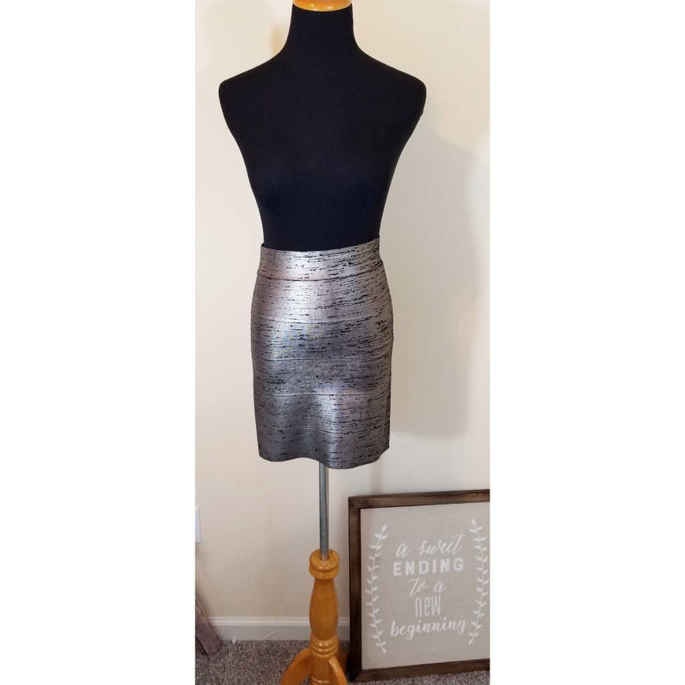 BCBG skirt